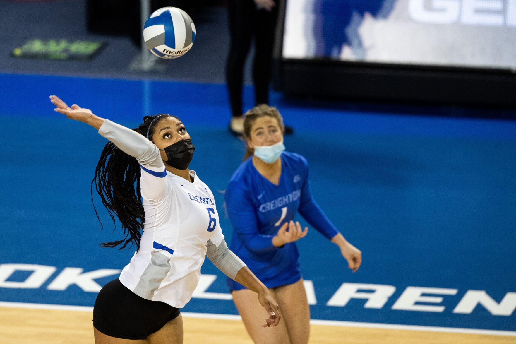 040321-owh-spo-cuvolley-ar10